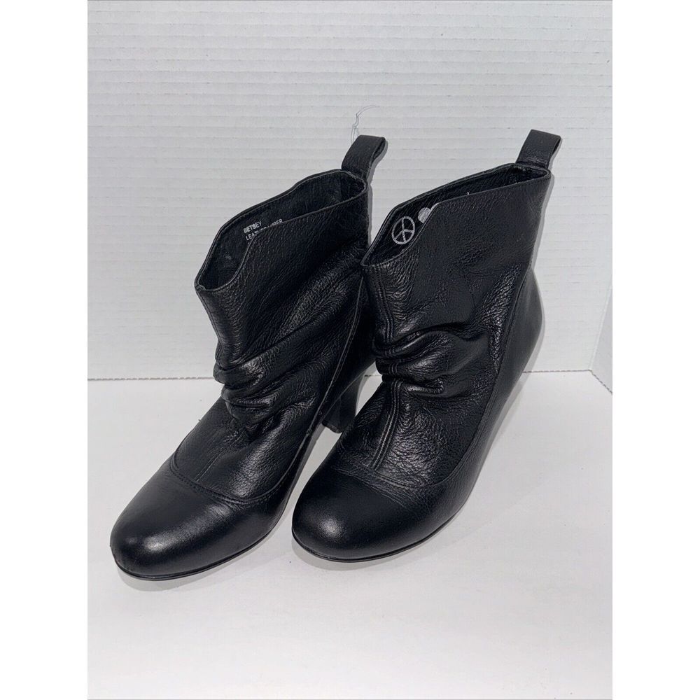 Steve‎ Madden Betsey Booties Women 6.5 Black Leather Slouchy Ruched Ankle Boots